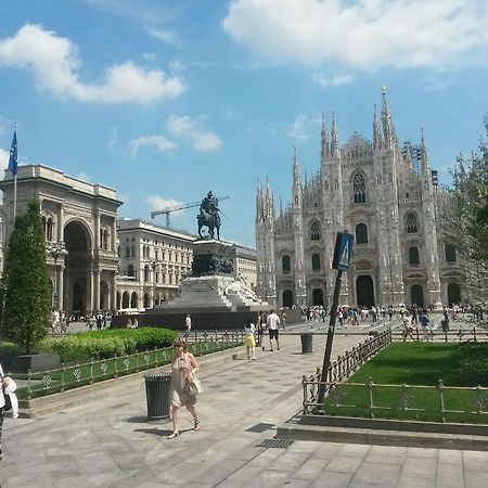 Flat In Duomo Appartamento Milano Camera foto