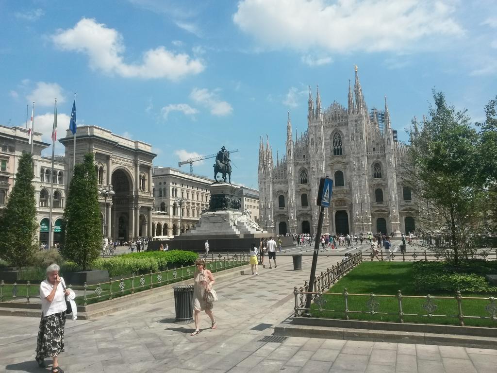 Flat In Duomo Appartamento Milano Camera foto