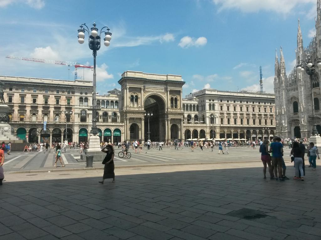 Flat In Duomo Appartamento Milano Camera foto